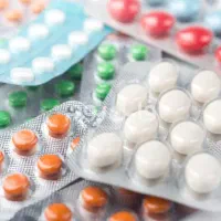 استخدام آقا درکارخانه داروسازی بامزایا وبیمه