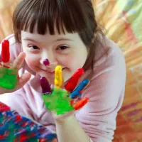 کلاسهای خصوصی کودکان عادی واستثتایی ومشاور رفتاری