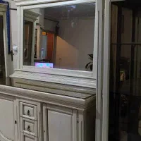 ۲عدد بوفه .کنسول با آیینه