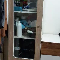 جاکفشی و ویترین