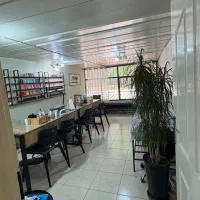 همکار خوش انرژی میخوایم اجاره اتاق و اجاره صندلی
