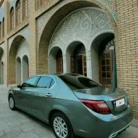 دنا پلاس خاکستری متالیک ۹۸