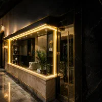 مغازه-16-متر-چهارباغ-عباسی