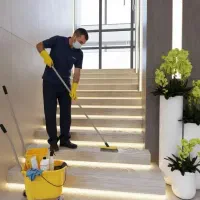 نظافت چی آقا هستم (با تجربه)