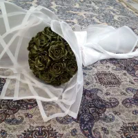 دسته گل رز روبانی