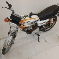 موتورسیکلت 125|موتورسیکلت|پرند, فاز ۶|دیوار
