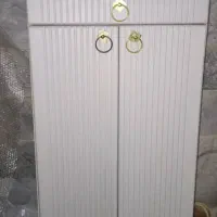 میز تلویزیون ، جا کفشی