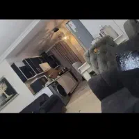 76متری-دوخواب-باآسانسور-انباری-بالکن-سندتکبرگ