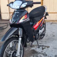 موتور زمرد کویر لاکی