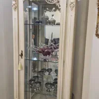 بوفه ۴ طبقه کاملا سالم