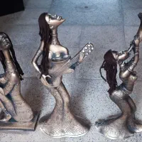 سه عدد مجسمه آفریقایی