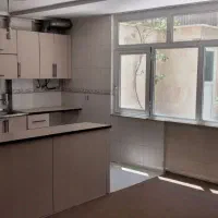 گلشهر،فازدوم،ط همکف،۹۰متر برای زوجین