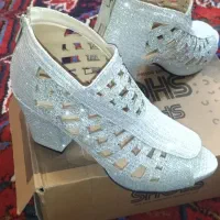 شش جفت کفش مجلسی زنانه ۱۵۰ تومن