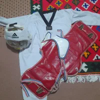 لباس تکواندو تمیز و مرتب|تجهیزات ورزشی|شیراز, کفترک|دیوار