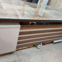 میز مدیریت و دکور