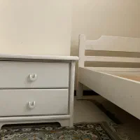 سرویس خواب یکنفره، پاتختی، دراور چوبی، آینه