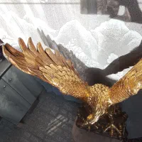 مجسمه عقاب طلایی|مجسمه، تندیس، ماکت|مشهد, بهمن|دیوار