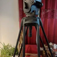 سه پایه دوربین فیلمبرداری مانفروتو