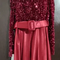 ماکسی زرشکی