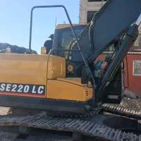 اجاره بیل مکانیکی  و مینی بیل  و بابکت