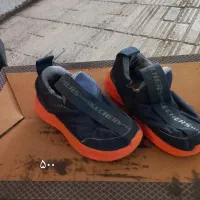 تعدادی کفش بچه گانه