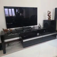میز تلویزیون شیشه و ام دی اف
