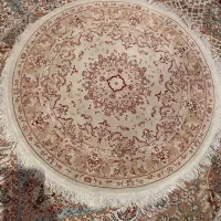 فرش گرد کرم سالم