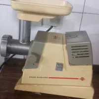 چرخ گوشت و آبمیوه گیری