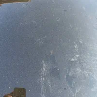 کاپوت گلگیر جنسیس سدان مشکی بیرنگ