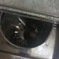 ی عدد یخچال یخ در بهشتی در حد نو