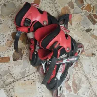اسکیت سایز ۴۰ در حد نو