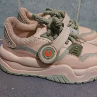 کفش|کیف، کفش، کمربند|چناران, |دیوار