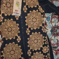 دوتا مانتو نونو هنورز کاغذ نو روشونه|لباس|خرم‌آباد, |دیوار