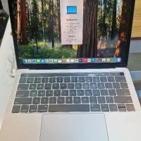 macbook pro 2017 touchbar مک بوک پرو ۲۰۱۷ تاچبار