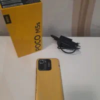 پوکو M5s