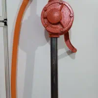 یک عددپمپ روغن دستی|ابزارآلات|سنقر, |دیوار