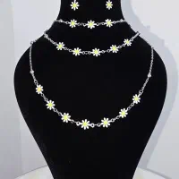 روز مادر از رگ گردن به شما نزدیکتر است|زیورآلات و اکسسوری|قم, بنیاد|دیوار