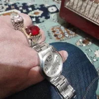 انگشتروساعت