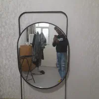 اینه کنسول و صندلی