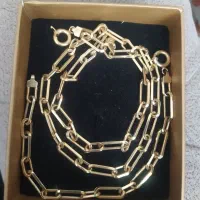 طلا دویست بالای تابلو