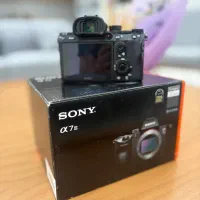 دوربین a7iii همراه با کاور