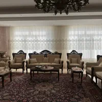 مبلمان سلطنتی نه نفره جنس چوپ گردو‌|مبلمان خانگی و میز عسلی|مراغه, |دیوار