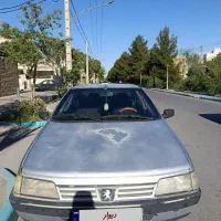 پژو 405 نقره‌ای