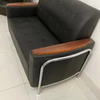 مبل چرم وصندلی چرم ومیزناخن