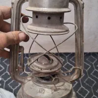 چراغ نفتی|کلکسیون اشیاء عتیقه|قدس, شهر‌قدس|دیوار