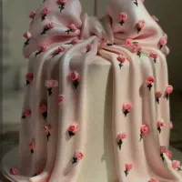 کار فروشگاه قنادی