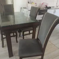 میز ناهارخوری