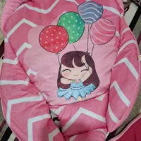 کیف و آغوشی و قنداق نوزاد دخترانه|کفش و لباس بچه|شاهینشهر, خانه کارگر|دیوار