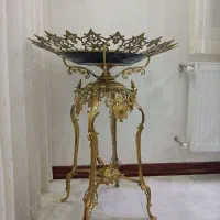 کنار سالنی برنجی