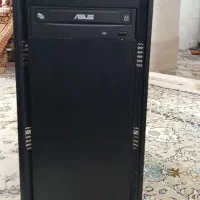 کامپیوتر|رایانه رومیزی|ری, شهرک نظامی|دیوار